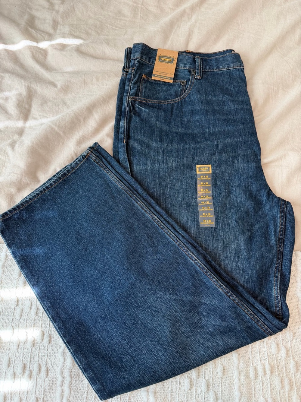 Men’s Foundry Supply Co Relaxed Straight Fit Dark Blue Wash Jeans - NWT - 44x32